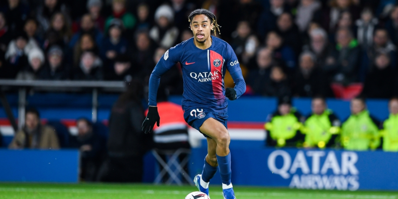 Mid-table salaries: Competitive but cautious
